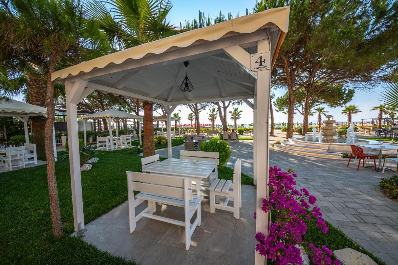 Apartments Qerret Golem  Εξωτερικό φωτογραφία