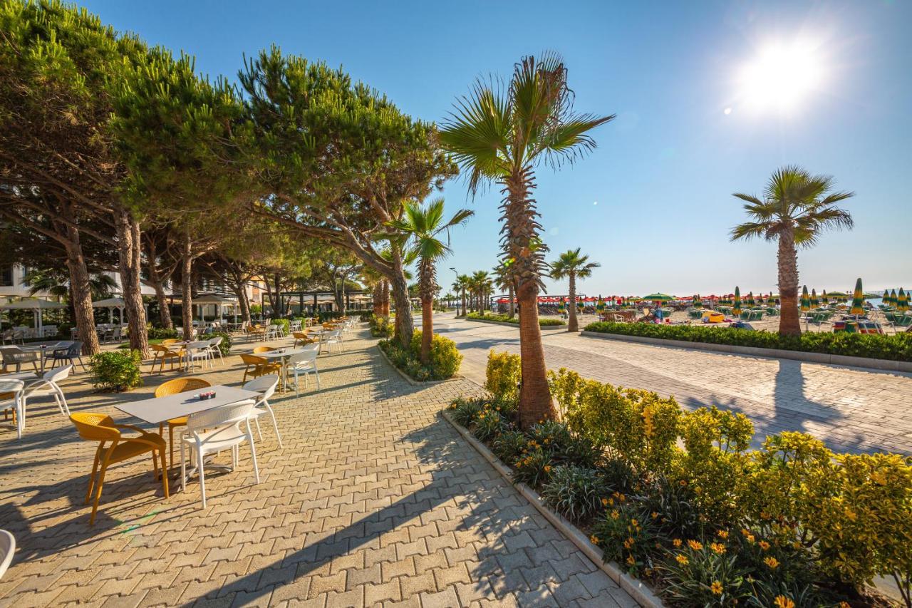 Apartments Qerret Golem  Εξωτερικό φωτογραφία