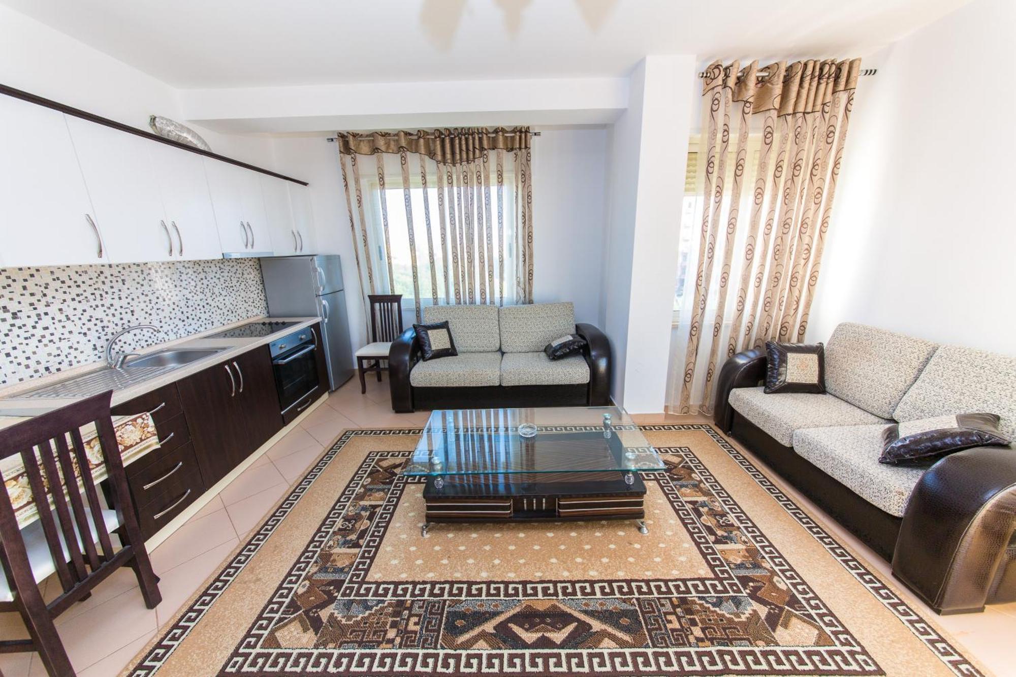 Apartments Qerret Golem  Εξωτερικό φωτογραφία