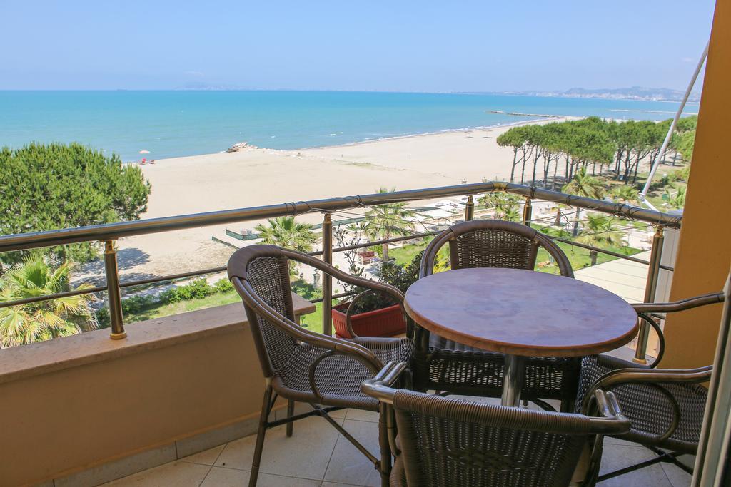 Apartments Qerret Golem  Εξωτερικό φωτογραφία