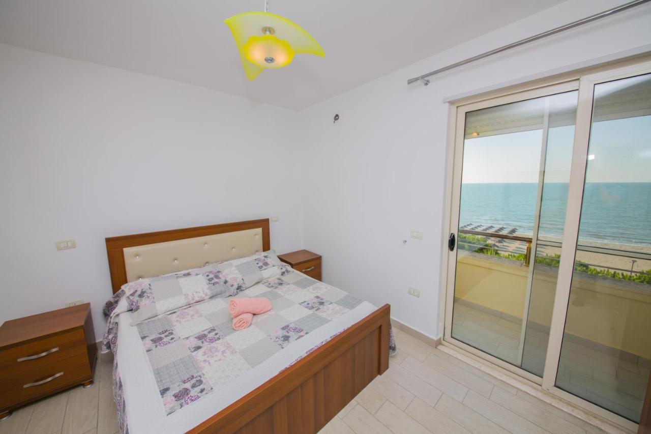 Apartments Qerret Golem  Εξωτερικό φωτογραφία